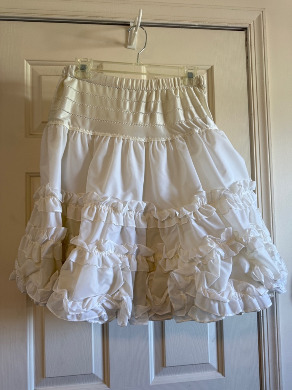 Merry Modes White Ruffled Tiered A-Line UNDER Skirt
